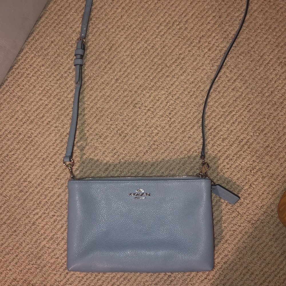 BLUE COACH CROSSBODY LEATHER PURSE (new)